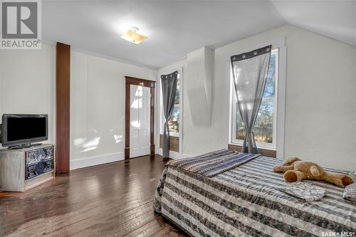 223 Railway Avenue, Vibank, SK - Indoor Photo Showing Bedroom