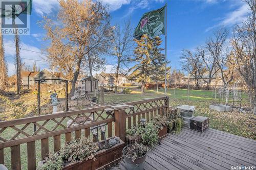 223 Railway Avenue, Vibank, SK - Outdoor With Deck Patio Veranda