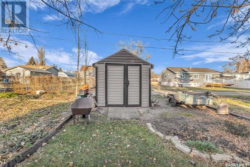 223 Railway Avenue, Vibank, SK - Outdoor