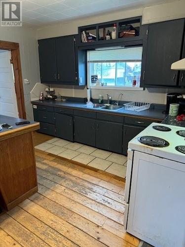 472 Zealand, Iroquois Falls, ON - Indoor Photo Showing Kitchen With Double Sink