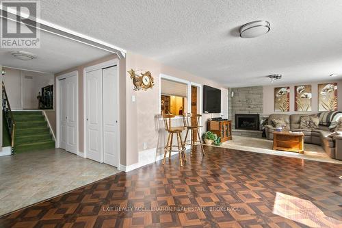 528 Palace Road, Greater Napanee, ON - Indoor Photo Showing Living Room With Fireplace