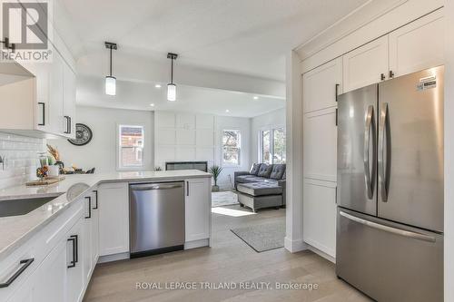 168 Hale Street, London, ON - Indoor Photo Showing Kitchen With Stainless Steel Kitchen