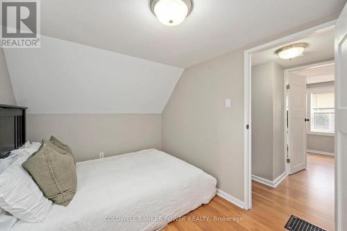 714 Cheapside Street, London, ON - Indoor Photo Showing Bedroom