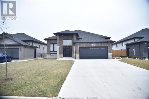 409 Thompson Avenue, Amherstburg, ON - Outdoor With Facade