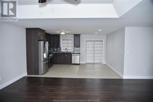 409 Thompson Avenue, Amherstburg, ON - Indoor Photo Showing Kitchen