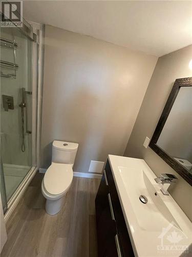 665 Bathgate Drive Unit#1005, Ottawa, ON - Indoor Photo Showing Bathroom