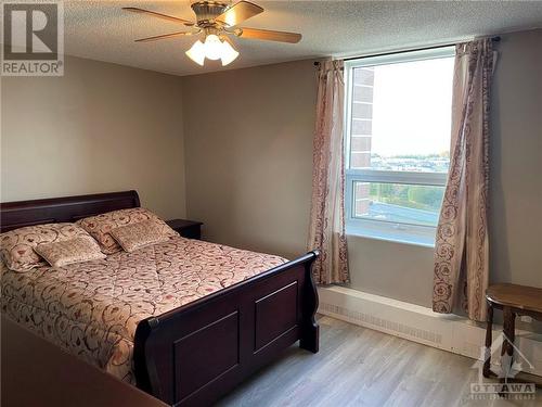 665 Bathgate Drive Unit#1005, Ottawa, ON - Indoor Photo Showing Bedroom