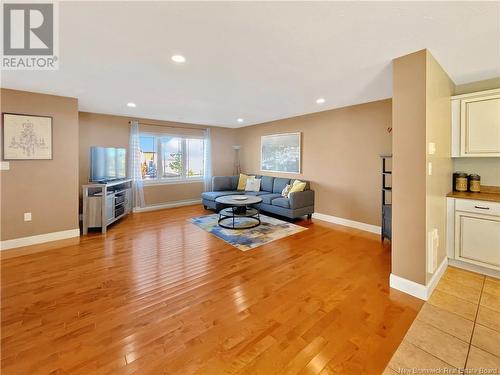 14 Hillsdale Avenue, Riverview, NB - Indoor Photo Showing Living Room