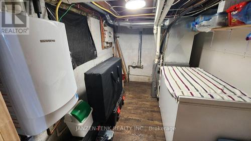 15 St Andrew Street, Aylmer (Ay), ON - Indoor Photo Showing Basement