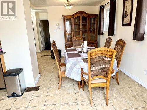 919 Highway 11, Fauquier-Strickland, ON - Indoor Photo Showing Dining Room