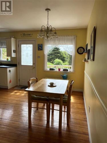 133 Middleton Avenue, Bell Island, NL - Indoor Photo Showing Dining Room