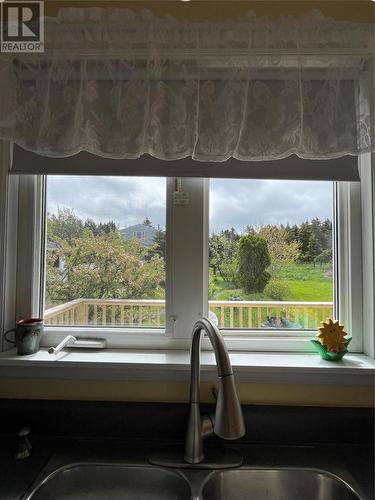 133 Middleton Avenue, Bell Island, NL - Indoor Photo Showing Kitchen With Double Sink