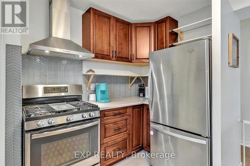 907 Rosehill Drive, Peterborough (Northcrest), ON - Indoor Photo Showing Kitchen