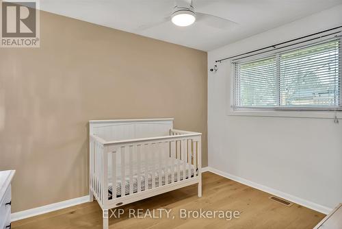 907 Rosehill Drive, Peterborough (Northcrest), ON - Indoor Photo Showing Bedroom