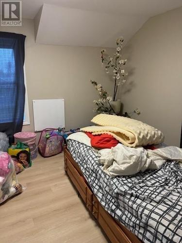 186 Church Street, Iroquois Falls, ON - Indoor Photo Showing Bedroom