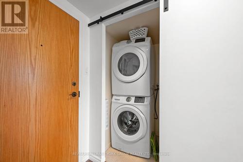 1407 - 65 Ellen Street, Barrie, ON - Indoor Photo Showing Laundry Room