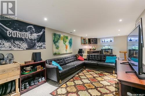 2518 Edward Street, Regina, SK - Indoor Photo Showing Living Room