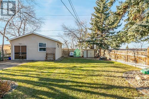 2518 Edward Street, Regina, SK - Outdoor