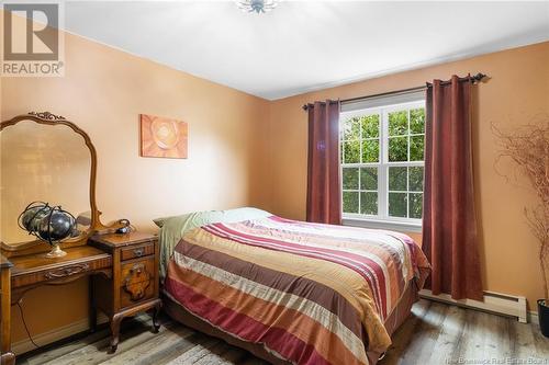 135 Beechwood Crescent, Fredericton, NB - Indoor Photo Showing Bedroom