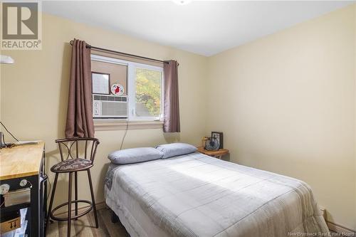 135 Beechwood Crescent, Fredericton, NB - Indoor Photo Showing Bedroom