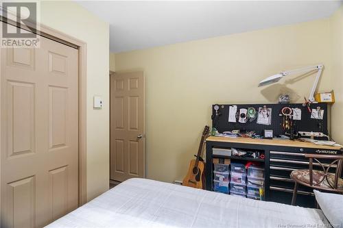 135 Beechwood Crescent, Fredericton, NB - Indoor Photo Showing Bedroom