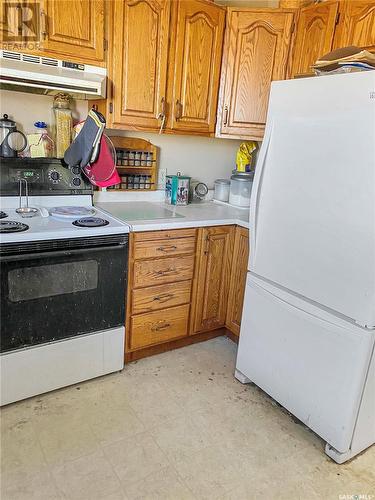 Stewart Acreage, Cut Knife Rm No. 439, SK - Indoor Photo Showing Kitchen