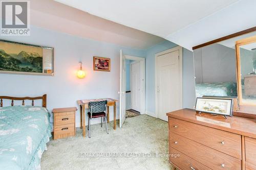 92 Fairview Avenue, Toronto, ON - Indoor Photo Showing Bedroom