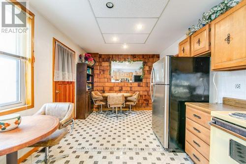 92 Fairview Avenue, Toronto, ON - Indoor Photo Showing Kitchen