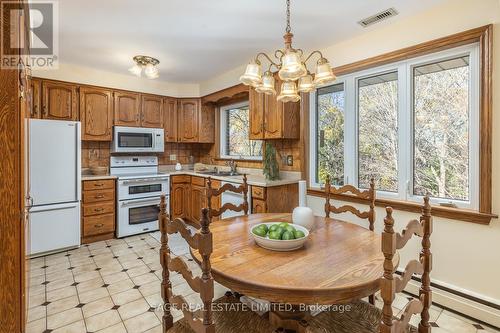 35 Buxton Road, Toronto, ON - Indoor Photo Showing Dining Room