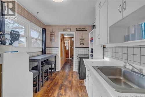 28 Pugsley Avenue, Saint John, NB - Indoor Photo Showing Kitchen