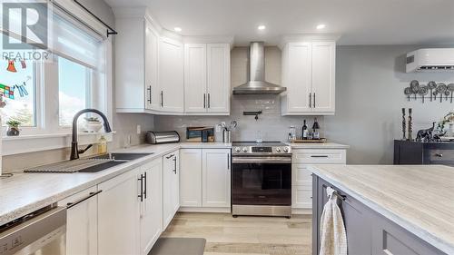 10 Joes Place, Flatrock, NL - Indoor Photo Showing Kitchen