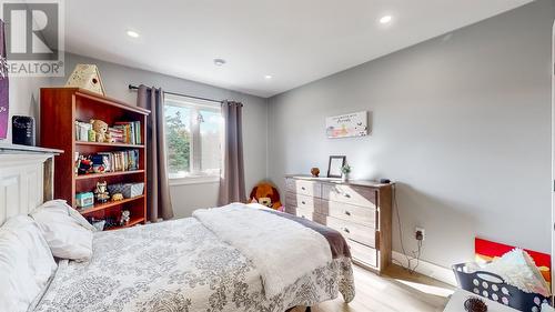 10 Joes Place, Flatrock, NL - Indoor Photo Showing Bedroom