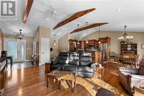 1030 Moxam Landing Road, Greater Sudbury, ON - Indoor Photo Showing Living Room