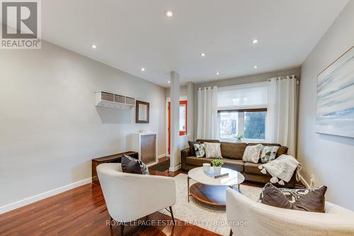 167 Milverton Boulevard, Toronto, ON - Indoor Photo Showing Living Room