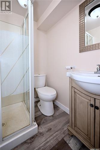 2303 Victory Road, Estevan, SK - Indoor Photo Showing Bathroom