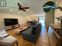 44 Lawrence Street N, Kawartha Lakes, ON  - Indoor Photo Showing Living Room 