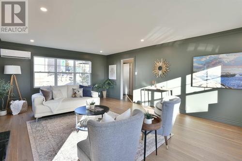 25 Janeway Place, St. John'S, NL - Indoor Photo Showing Living Room