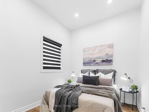 5 Victoria St, Clarington, ON - Indoor Photo Showing Bedroom