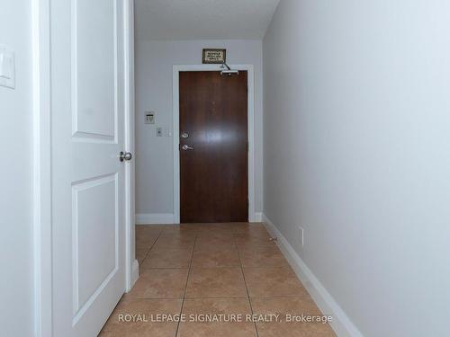 10H-6 Rosebank Dr S, Toronto, ON - Indoor Photo Showing Other Room