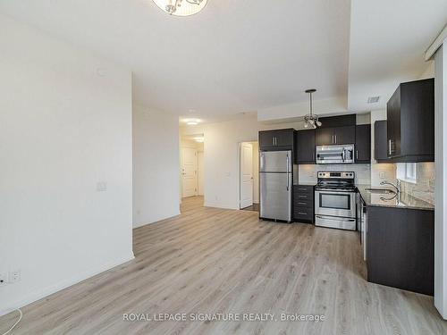 1605-9500 Markham Rd, Markham, ON - Indoor Photo Showing Kitchen With Stainless Steel Kitchen