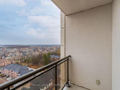 1605-9500 Markham Rd, Markham, ON - Outdoor With View