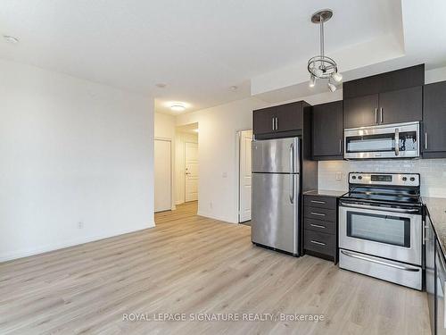 1605-9500 Markham Rd, Markham, ON - Indoor Photo Showing Kitchen With Stainless Steel Kitchen