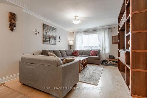 12 Chauncey Ave, Toronto, ON - Indoor Photo Showing Living Room