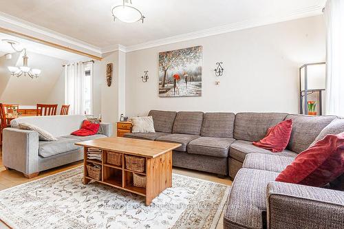 12 Chauncey Ave, Toronto, ON - Indoor Photo Showing Living Room