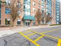 407-135 Hillcrest Ave, Mississauga, ON  - Outdoor With Facade 