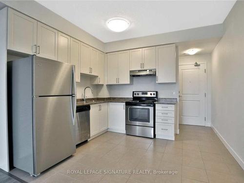 313-2486 Old Bronte Rd, Oakville, ON - Indoor Photo Showing Kitchen With Stainless Steel Kitchen