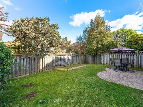 4494 Violet Rd, Mississauga, ON - Outdoor With Backyard