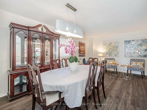 4494 Violet Rd, Mississauga, ON - Indoor Photo Showing Dining Room