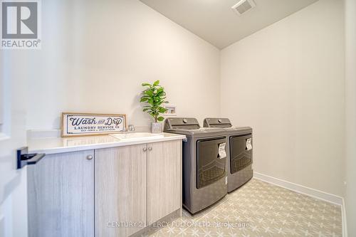 2332 Verne Bowen Street, Oshawa, ON - Indoor Photo Showing Laundry Room