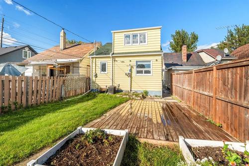 964 Redwood Avenue, Winnipeg, MB - Outdoor With Deck Patio Veranda